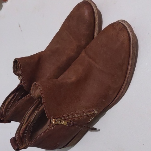 UGG Women’s Glee Brown Leather Ankle Zip Up Bootie Boots 1020262 Size 9 - Picture 9 of 10